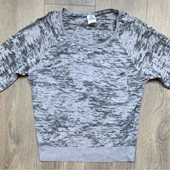 PINK Victoria's Secret Grey Burnout Long Sleeve Top T-shirt Size Small - Picture 4 of 14